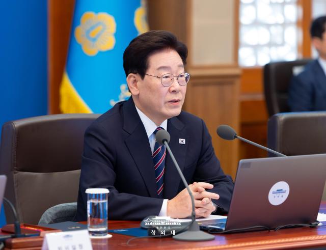 Lee arrives in New York ahead of UN General Assembly address