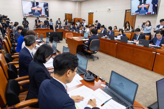 22일 국회 산업통상중소벤처기업위원회 전체회의가 진행되고 있다 사진연합뉴스