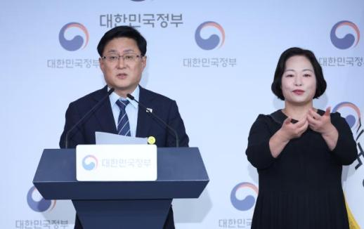 [종합] 12차 전기본 정부안 12월 이후로 늦어진다…김성환 원전 공론화 제대로 해야