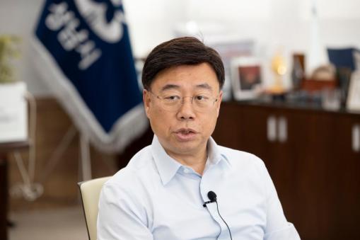 신상진 시장 생활임금, 근로자 생활안정·지역경제 활성화에 기여하는 중요한 제도