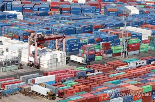 OECD nâng mạnh dự báo tăng trưởng Hàn Quốc năm nay lên 3,7% 