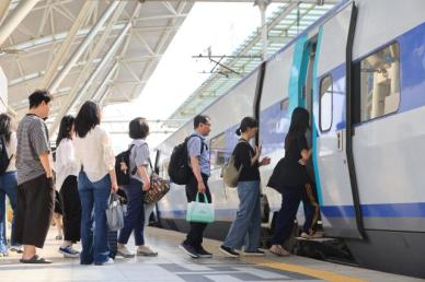 추석날 서해 섬 귀성 원활…인천 15개 항로 정상 운항