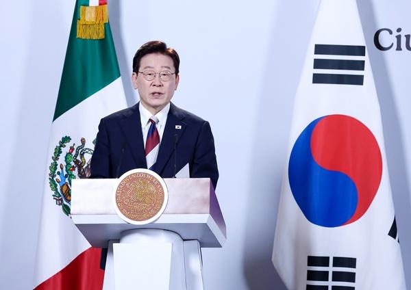 李대통령, 멕시코 대통령과 정상회담…무역협정 촉진·1억 달러 금융지원 합의