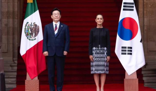 Korea, Mexico seal investment pact overhaul, open oil supply-chain channel