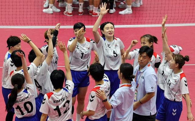 Sepetak Takraw femenino: Corea del Sur conquista su tercera medalla de plata consecutiva ante Tailandia en los Juegos Asiáticos de Aichi-Nagoya