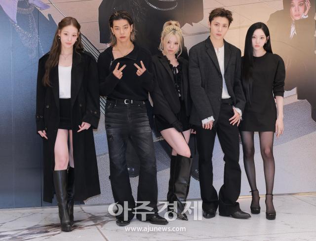 [포토] 올데이 프로젝트, 두 번째 EP CRASH로 가을 컴백