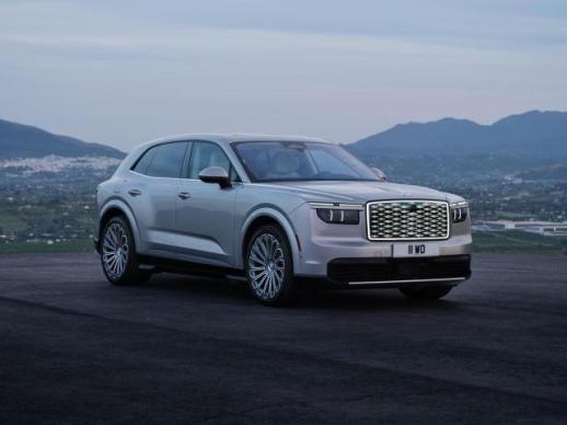 Bentley presenta su primer SUV eléctrico Torc​al con 888 caballos de potencia y 600 km de autonomía