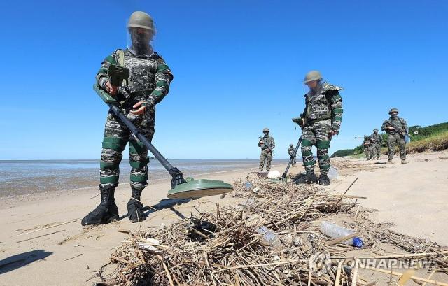 軍、「DMZ事故現場で北の『木箱地雷』目撃証言…未爆発地雷の追加目撃も」