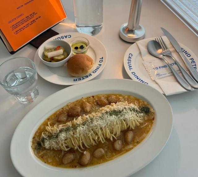 A well-prepared solo meal is shown in a social media post uploaded by Instagram user tofindpeter_sinchon on May 14 2024 Courtesy of tofindpeter_sinchon
