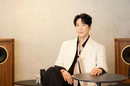 에녹 광화문연가는 선물…가사, 가슴에 화살처럼 꽂혀