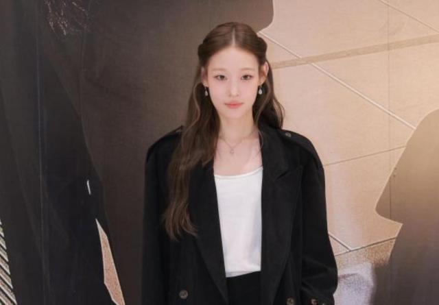 <b>정유경</b>, <b>딸 애니</b>에 "가수 절대 안돼" 하더니…<b>뮤비</b>, 신세계 전광판에