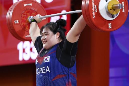Halterofilia: Park Hye-jung establece récord coreano y logra medalla de plata en los Juegos Asiáticos de Aichi-Nagoya