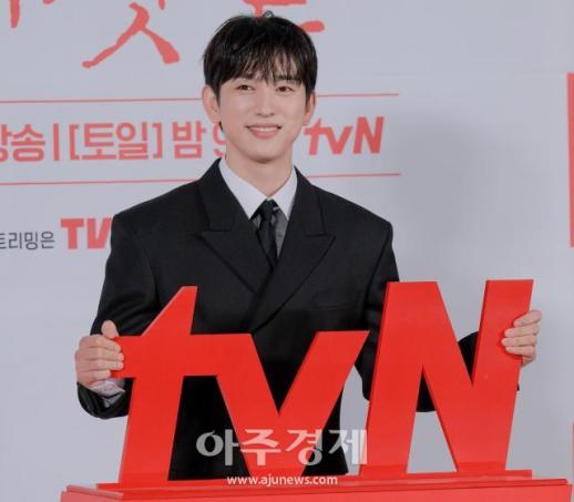 [포토] 포즈 취하는 박진영 (100일의 거짓말)