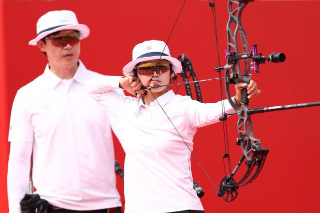 Equipo mixto de arco compuesto de Corea del Sur vence a China y avanza a la final; asegura al menos medalla de plata