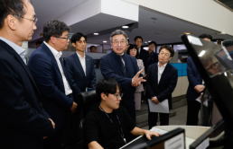 [종합] 비상계엄 해제 방해 혐의 추경호에 징역 20년 구형…11월 18일 선고