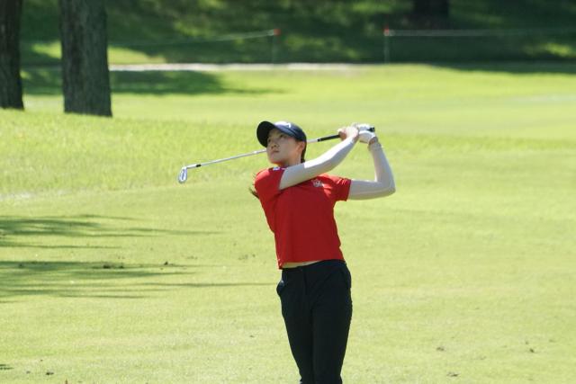 Yang Yun-seo y Kim Gyu-bin lideran a Corea del Sur en golf femenino del AG Aichi-Nagoya; persiguen oro en equipos tras 16 años