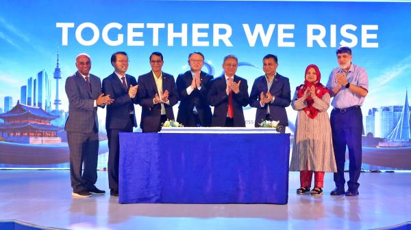 Banco Woori amplía operaciones en bangladés tras 30 años de presencia, fortaleciendo su estrategia de localización y finanzas corporativas