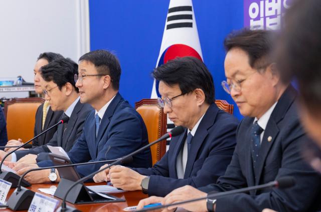 Congreso de Corea del Sur aprueba 64 proyectos de ley incluida reforma de seguridad laboral; difiere decisión sobre ley de regeneración urbana