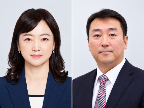 박현주왼쪽 윤재호 예금보험공사 신임 이사 사진예금보험공사