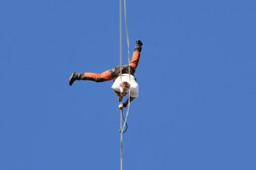 Red bull high-wire performance held in Seoul