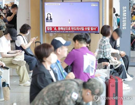 Hàn, Mỹ và Nhật trao đổi về phương án ứng phó sau vụ phóng tên lửa của Triều Tiên 