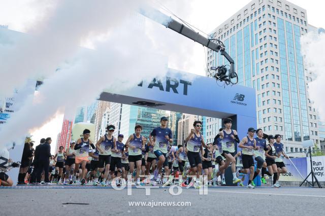 Participantes del Grupo S salen con energía en la carrera 2026 Run your way SEOUL