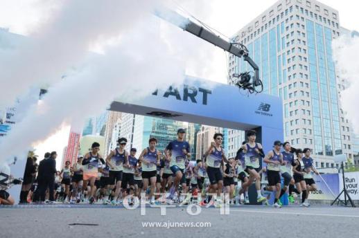 [포토] 힘차게 출발하는 S그룹 선수들