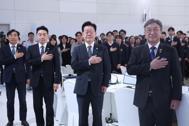 El presidente Lee felicita a los atletas surcoreanos tras el cierre de los Juegos Asiáticos Aichi-Nagoya 2026