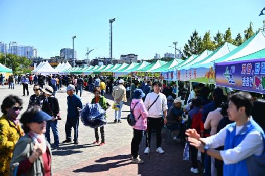 제61회 설악문화제 사흘간 15만 명 발길…새로운 60년 첫걸음