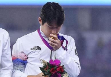 "병역 부담 없었다"…이강인·손흥민 금메달 소감 들어보니