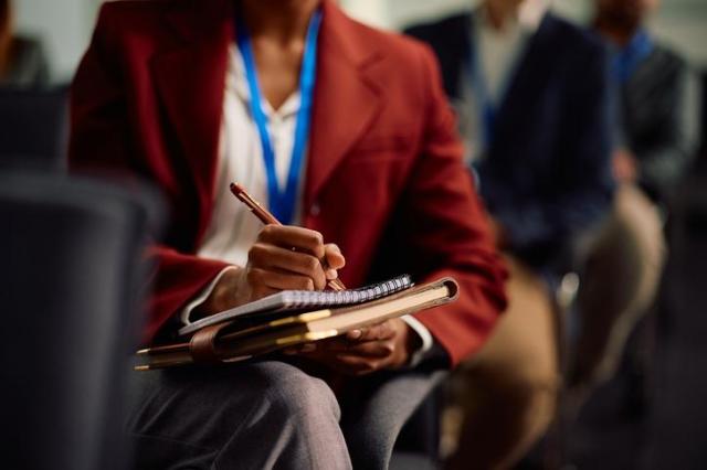 Yeungnam professor wins 2 Springer Nature editor awards