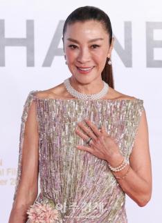 [포토] 배우 양자경, 제31회 부산국제영화제(BIFF) 개막식 참석