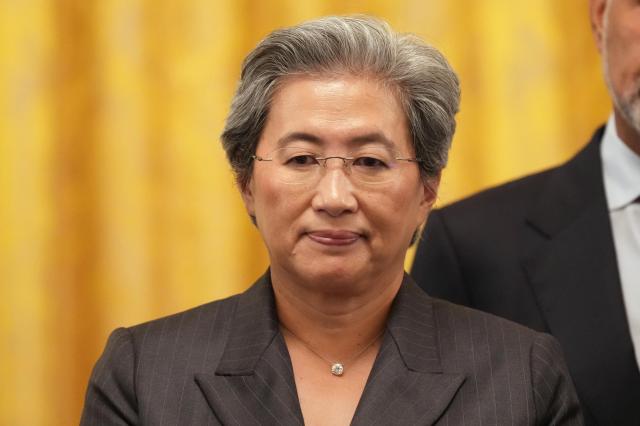 리사 수 AMD CEO가 지난 3월 19일 서울 서초구 삼성전자 서초사옥을 방문하고 있다 사진연합뉴스