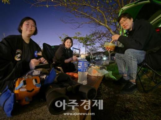 [포토] 누리호 관람 위해 차박해요