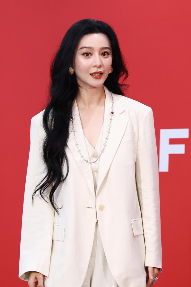 기자회견 참석하는 판빙빙 사진연합뉴스