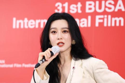 范冰冰：AI无法取代演员 真实情感与人生阅历不可复制