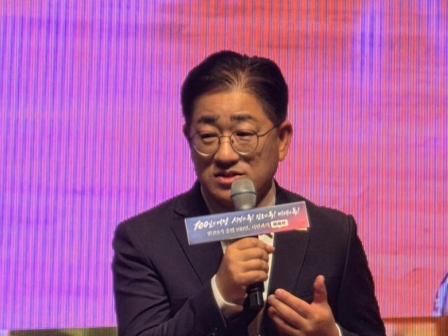 이기형 시장이 7일 김포아트홀 3층 대강당에서 민선9기 출범 100일 – 시민과의 톡톡톡을 개최했다 사진강대웅 기자