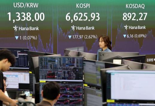 달러 강세에도 원화는 강세…역대급 경상흑자의 힘