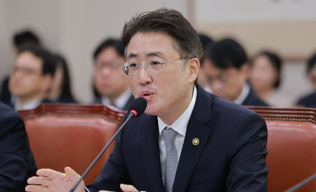 이진수 공소 취소 지휘 안 해…미래위 후속 조치 미정