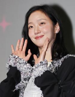 [BIFF 2026] 스스로 칭찬해주고파…김고은, 부산 관객과 나눈 14년 소회