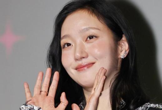 [BIFF 2026] 스스로 칭찬해주고파…김고은, 부산 관객과 나눈 14년 소회