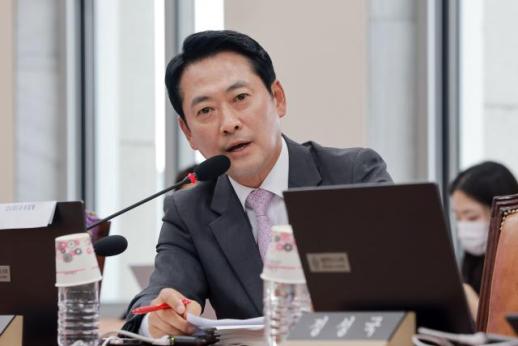 국민의힘, 용인갑 조직위원장 재투표 결정…선거 공정의 문제
