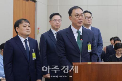 [포토] 답변하는 이건명 에쓰오일(S-OIL) 부사장
