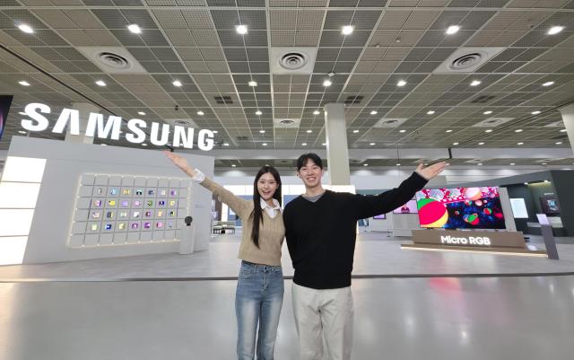 13일 서울 코엑스에서 개막한 KES 2026한국전자전 삼성전자관 전경 삼성전자는 이번 전시에서 일상의 동반자가 되는 최신 AI 기술과 혁신 제품을 선보였다 사진삼성전자