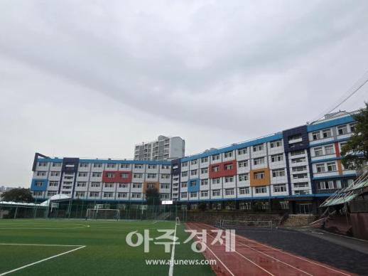 [용문고등학교 개교 80주년 특별기획] 한 가문의 교육 헌신이 대한민국 인재의 숲을 이루다…용문 80년의 역사와 미래