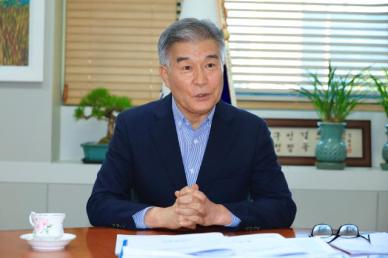 [아주초대석] 김현기 강남구청장 "압구정 재건축은 도시의 업그레이드…강남 다음 100년 열겠다"