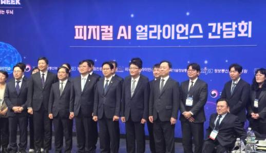 위기론에 직접 판 짠 지스타 조직위…자체 유통망으로 승부수 