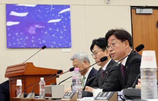 위기론에 직접 판 짠 지스타 조직위…자체 유통망으로 승부수 