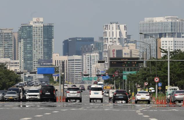 Korean drivers blinker blind spot prompts nationwide crackdown
