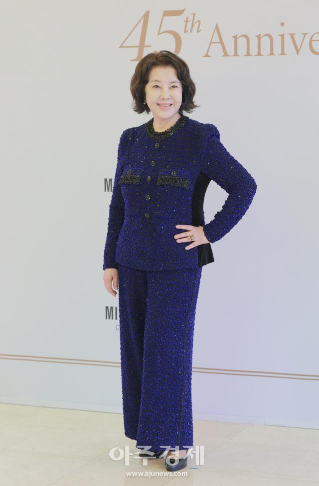 Kim Young-ran participa en desfile benéfico por el 45 aniversario de Missoni